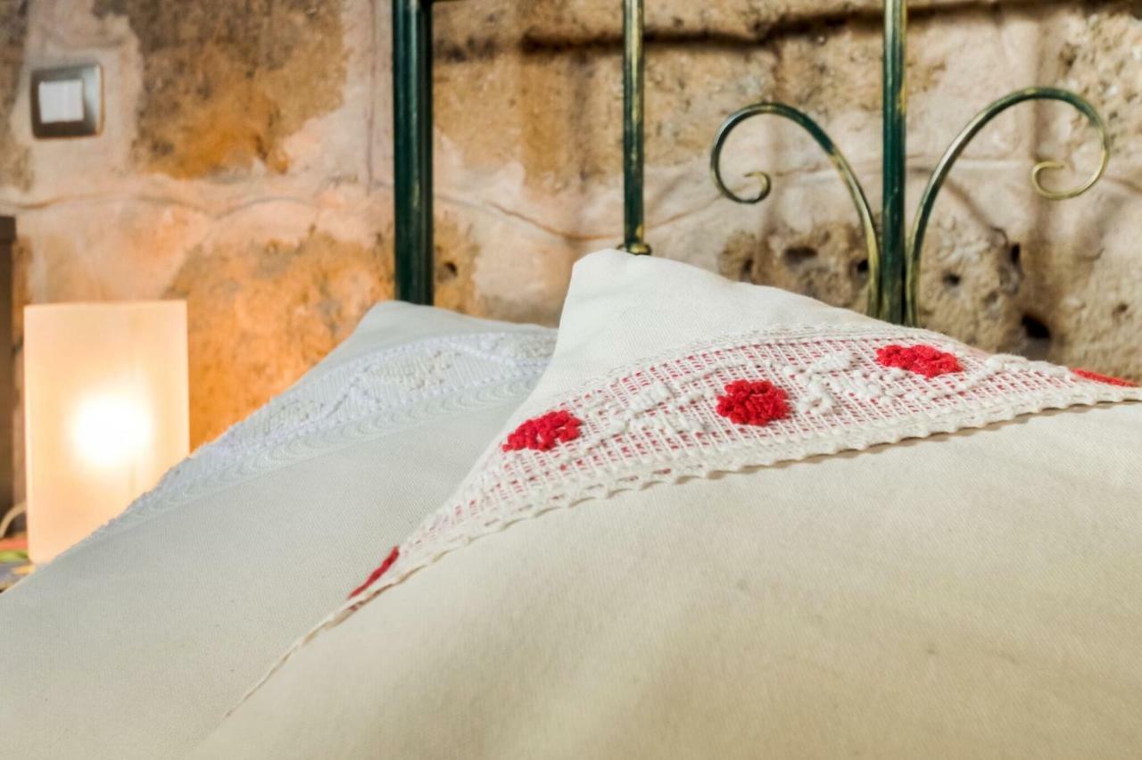 Alghero Old Town Apartment Steps To Sea And Scenic Ramparts エクステリア 写真